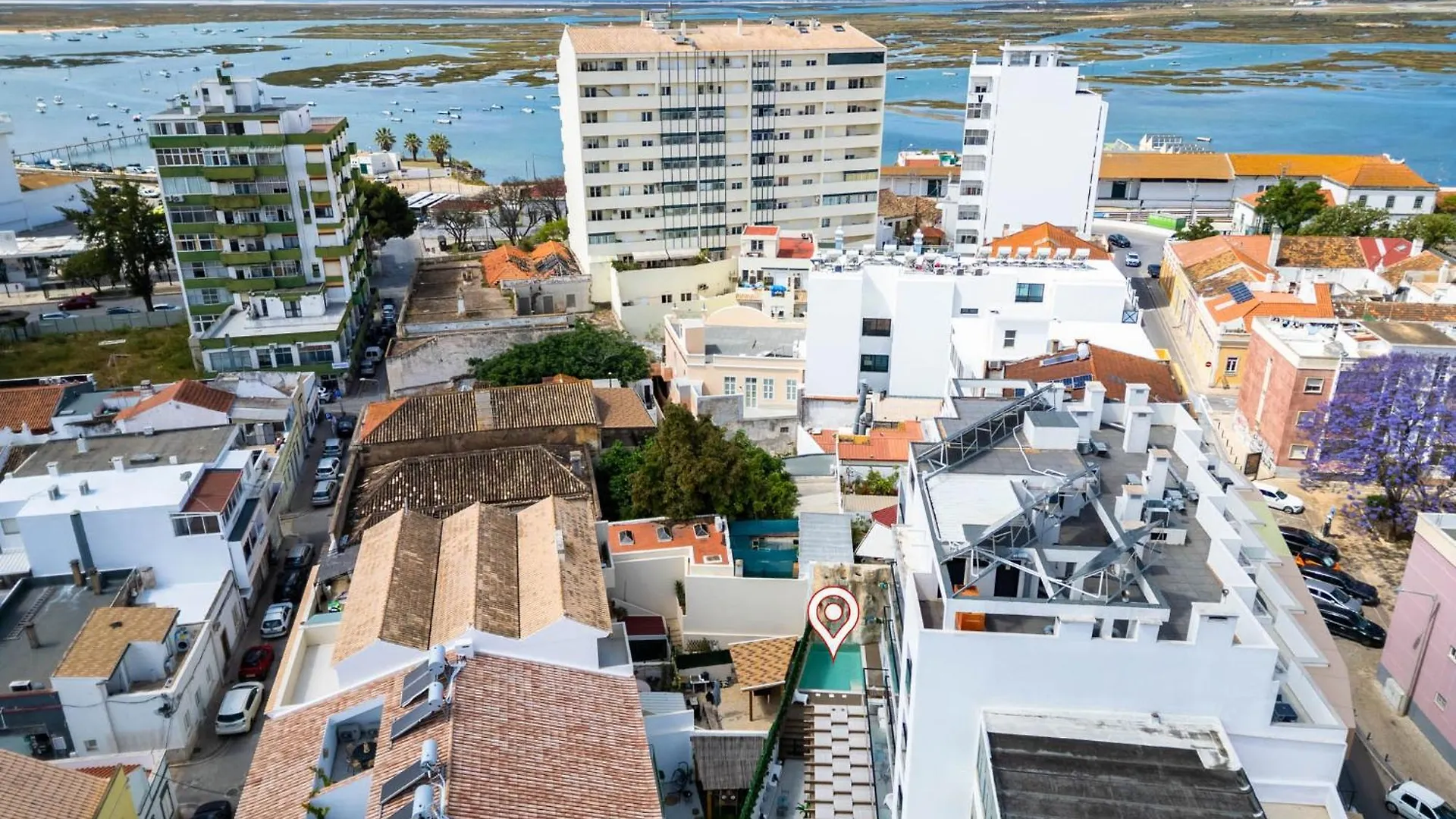 Roots Hotel Faro Portugal